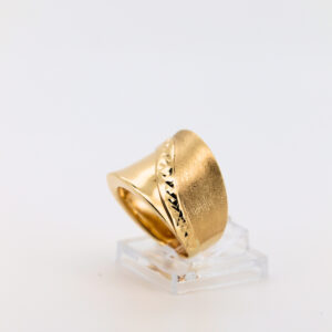 Anillo diseño italiano